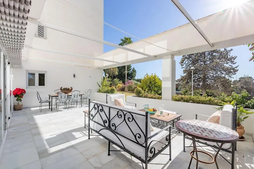 Sea Breeze House By Kura Homes Marbella