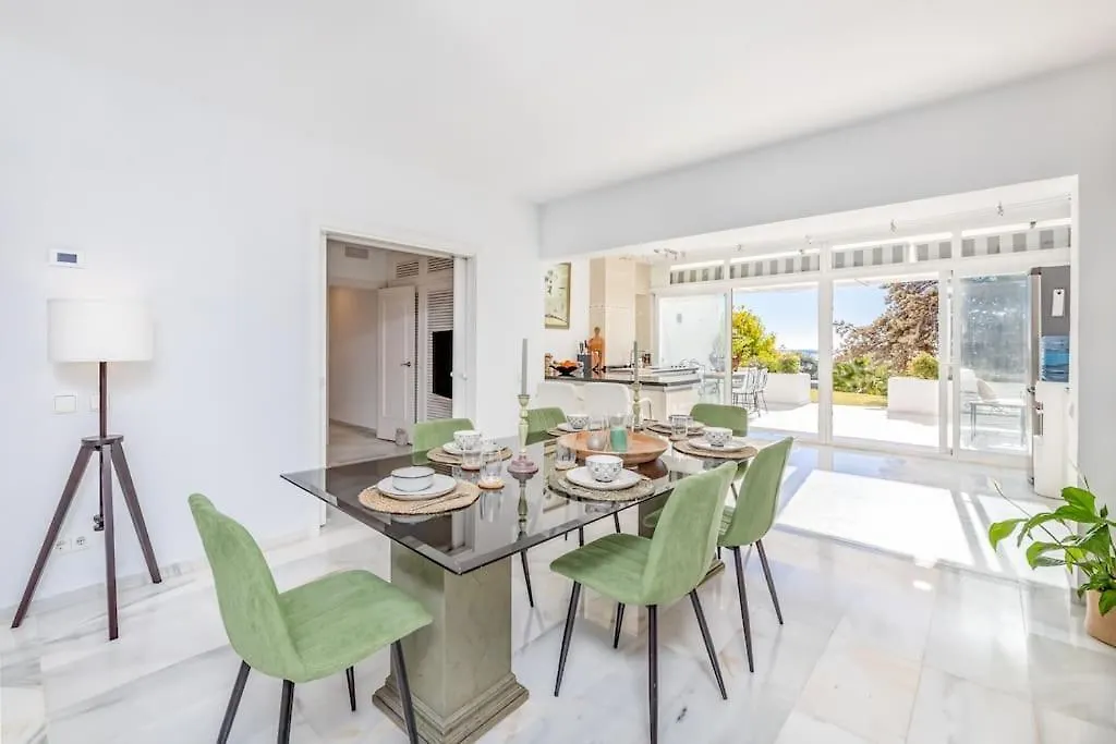 Sea Breeze House By Kura Homes Marbella 0*,