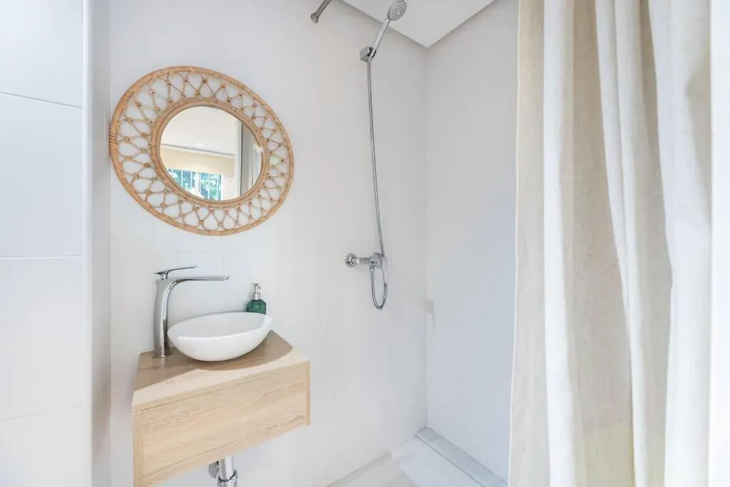 Apartment Sea Breeze House By Kura Homes Marbella Spain